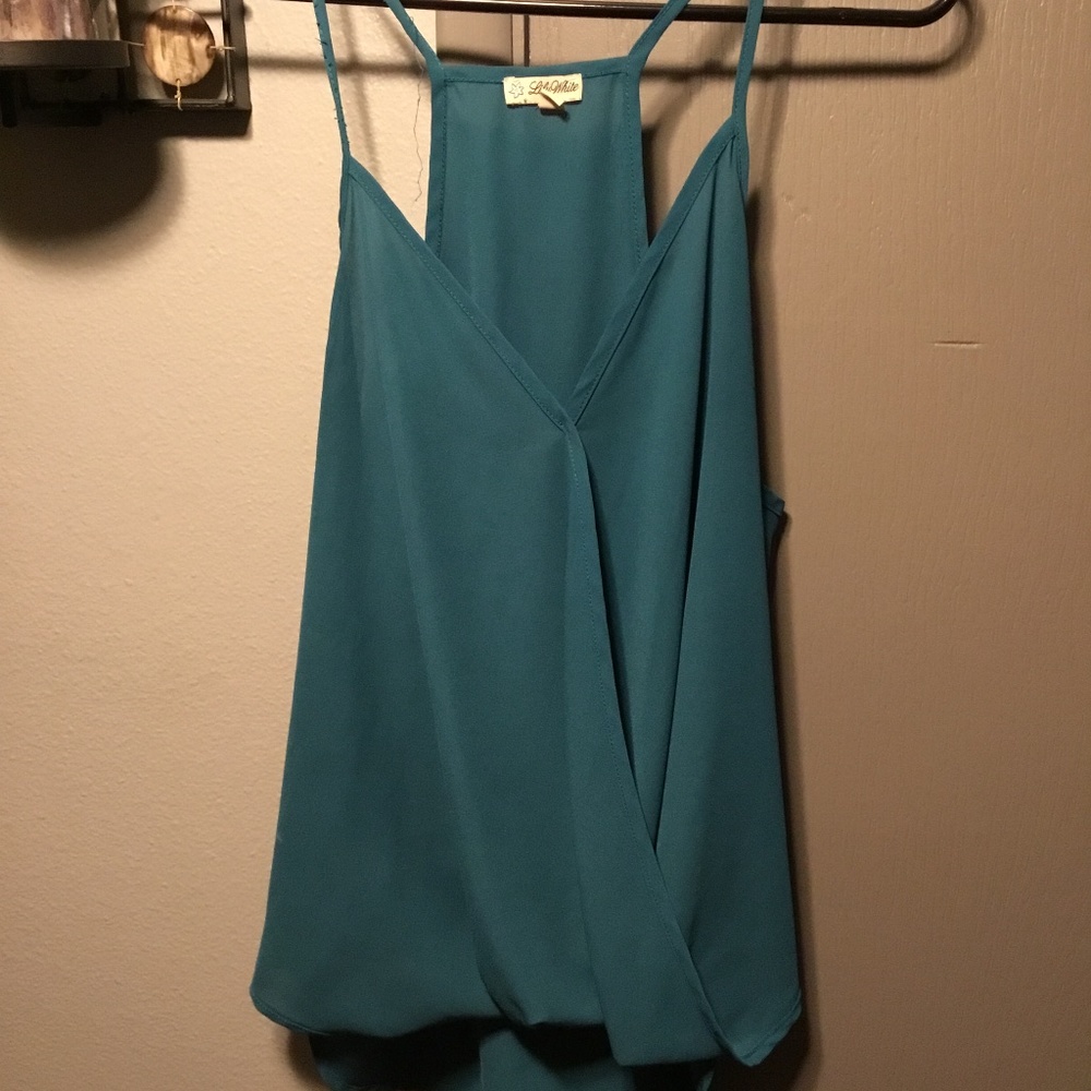 Wrap front tank